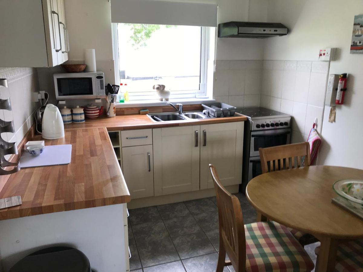 Number 43 The Gower Holiday Village Swansea Esterno foto