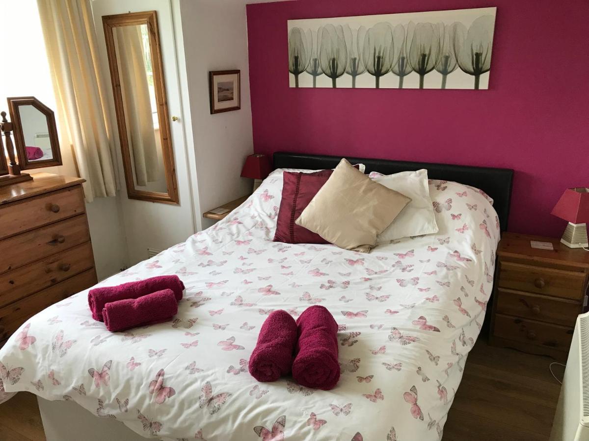 Number 43 The Gower Holiday Village Swansea Esterno foto