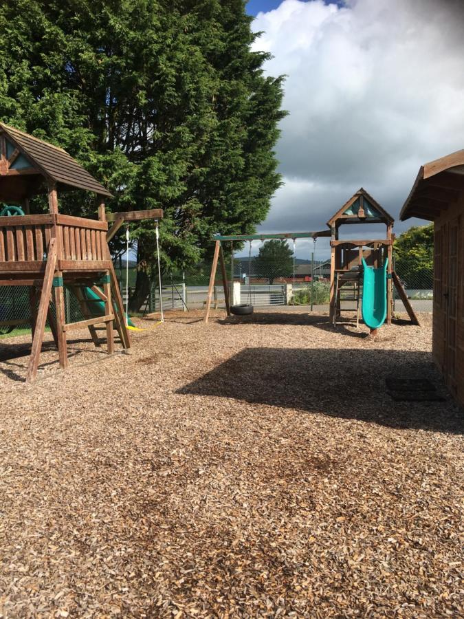 Number 43 The Gower Holiday Village Swansea Esterno foto