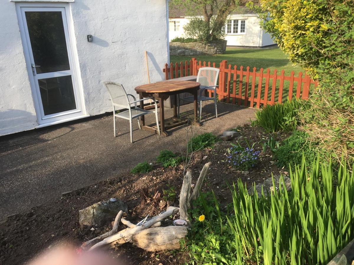 Number 43 The Gower Holiday Village Swansea Esterno foto